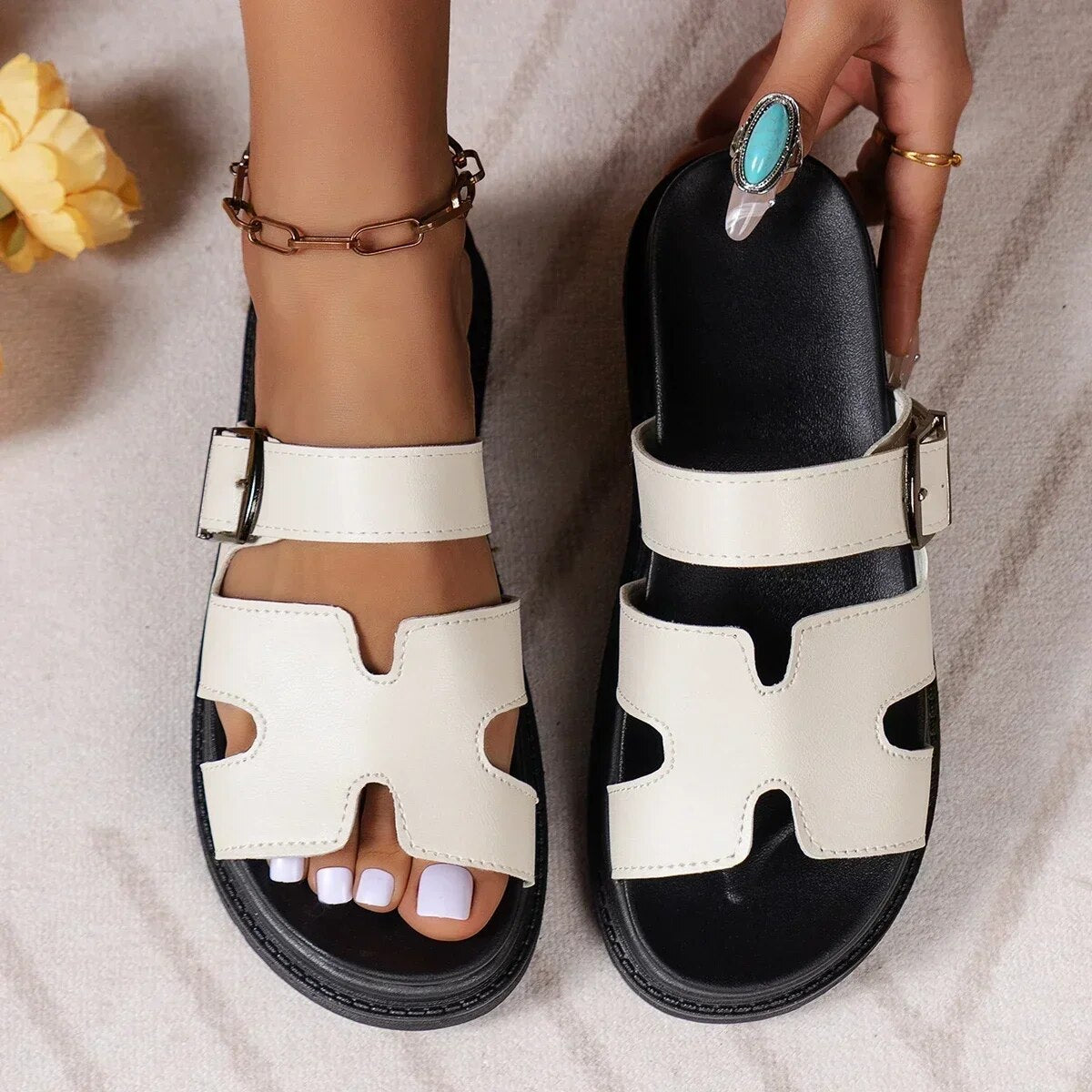 Softora Milano – Classic Comfort Slip-On Sandals